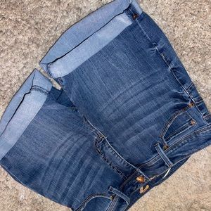 Seven7 booty shaper jean shorts